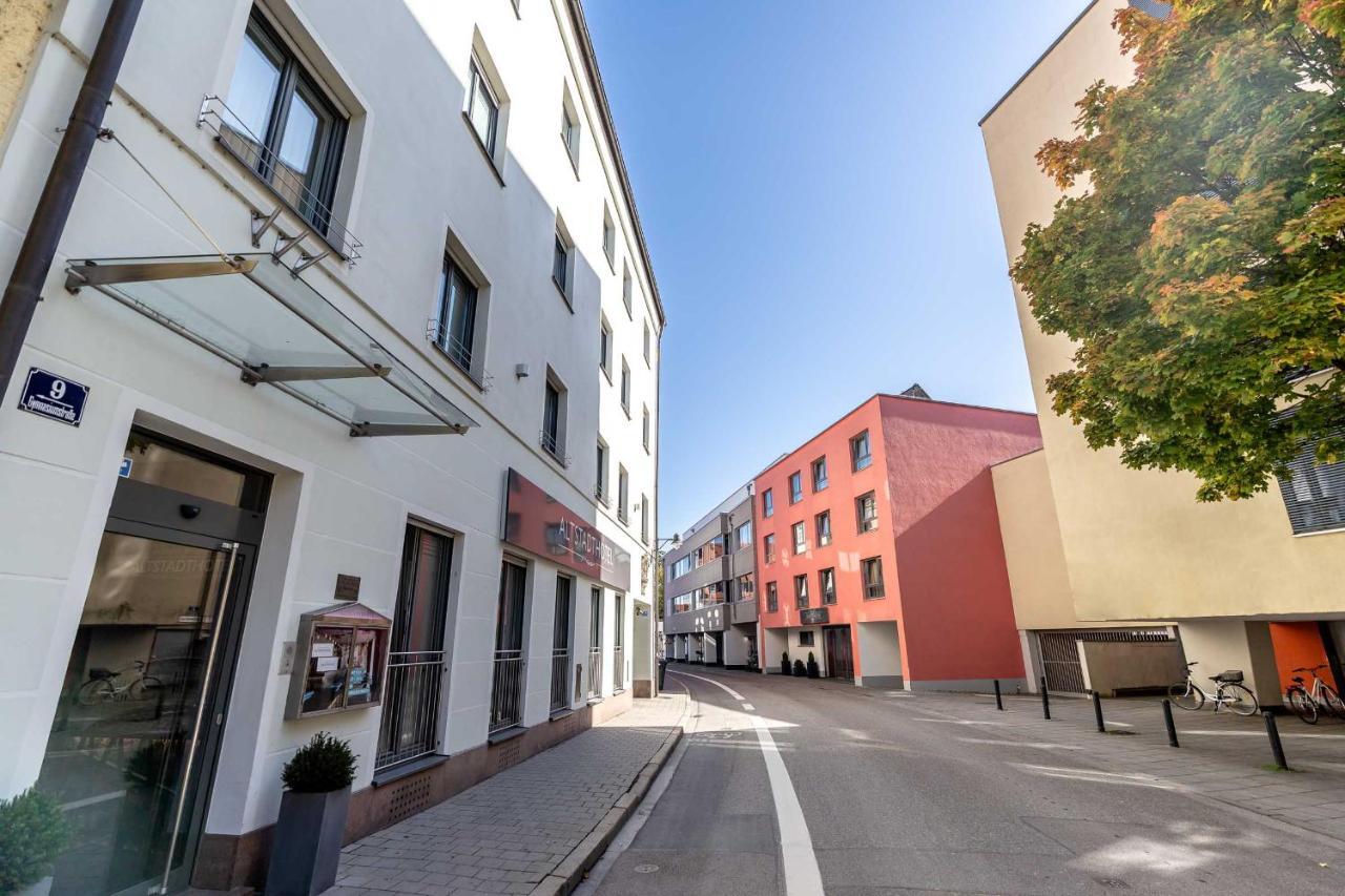 Altstadthotel Guesthouse Die Galerie Ingolstadt Exterior photo